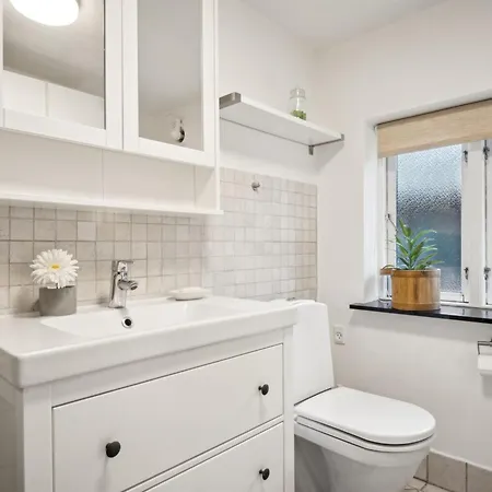 Yngvy - 500m From The Sea By Interhome