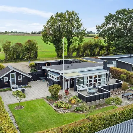 Yngvy - 500m From The Sea By Interhome Haderslev