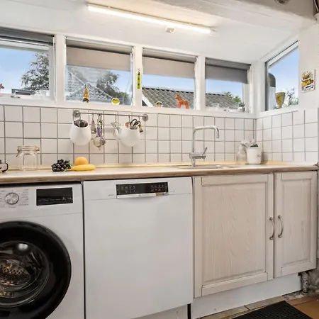 Ferienhaus Yngvy - 500m From The Sea By Interhome *