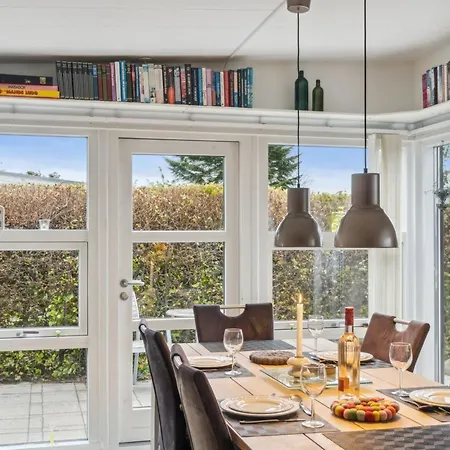 Yngvy - 500m From The Sea By Interhome Semesterbostad *