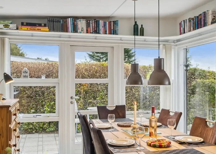 Yngvy - 500m From The Sea By Interhome